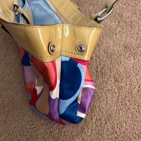 Used Coach F13798Multi Soho Pleated Shoulder Purse Retail Price $298 - Picture 3 of 11